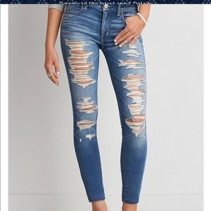 American Eagle Distressed Super Super Stretch Jean